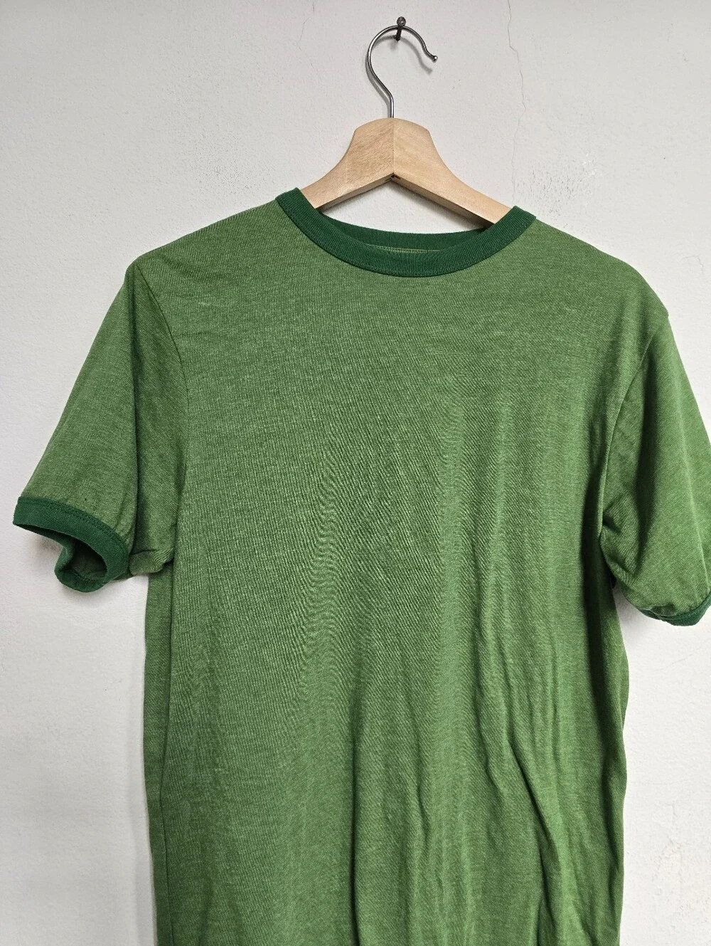 Old Navy Boys Green Ringer T-Shirt Retro Style XL 14-16